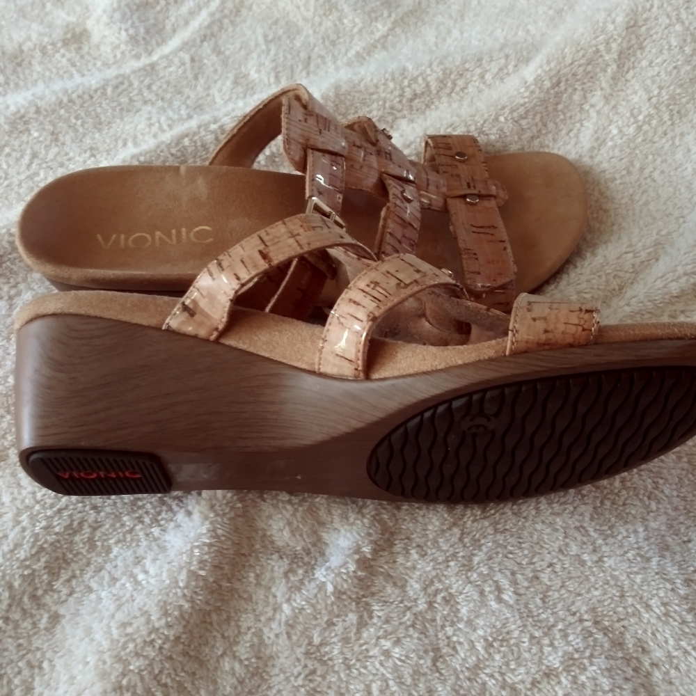 Vionic Sandals - Picture 2 of 6